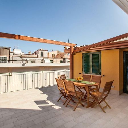 Casa Rosaria Lägenhet Taormina Exteriör bild