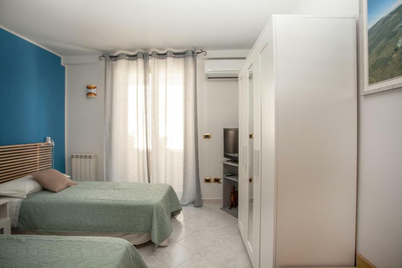 Casa Rosaria Lägenhet Taormina Exteriör bild