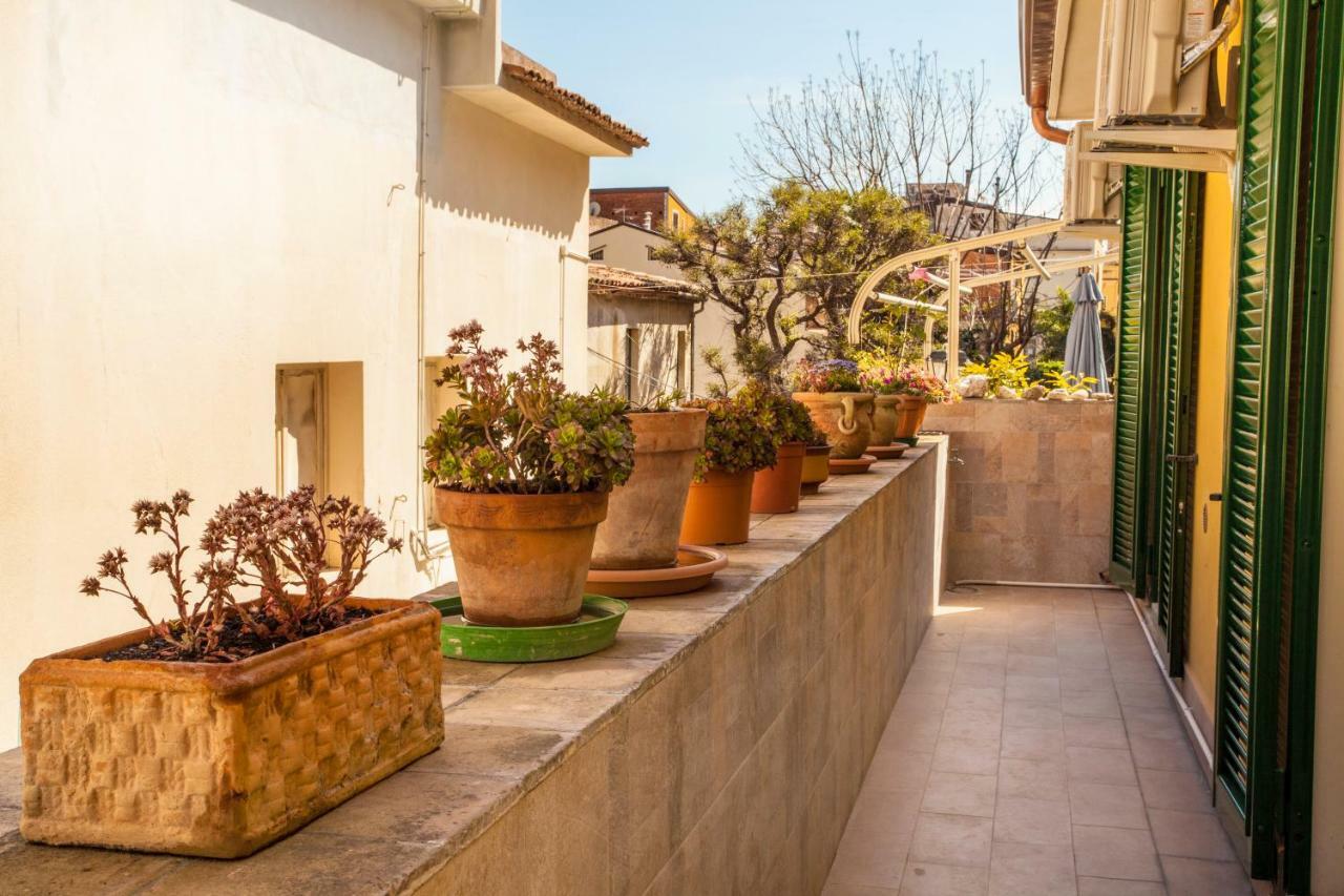 Casa Rosaria Lägenhet Taormina Exteriör bild