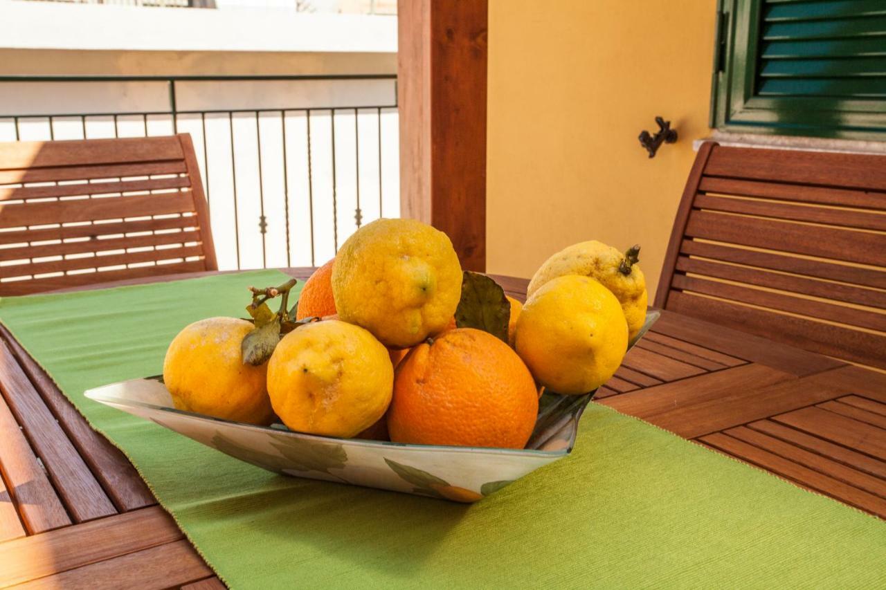 Casa Rosaria Lägenhet Taormina Exteriör bild