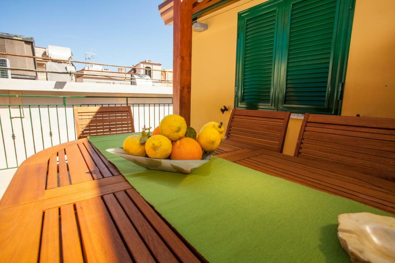 Casa Rosaria Lägenhet Taormina Exteriör bild