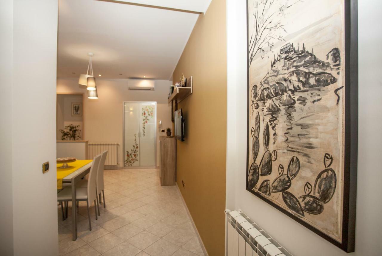 Casa Rosaria Lägenhet Taormina Exteriör bild