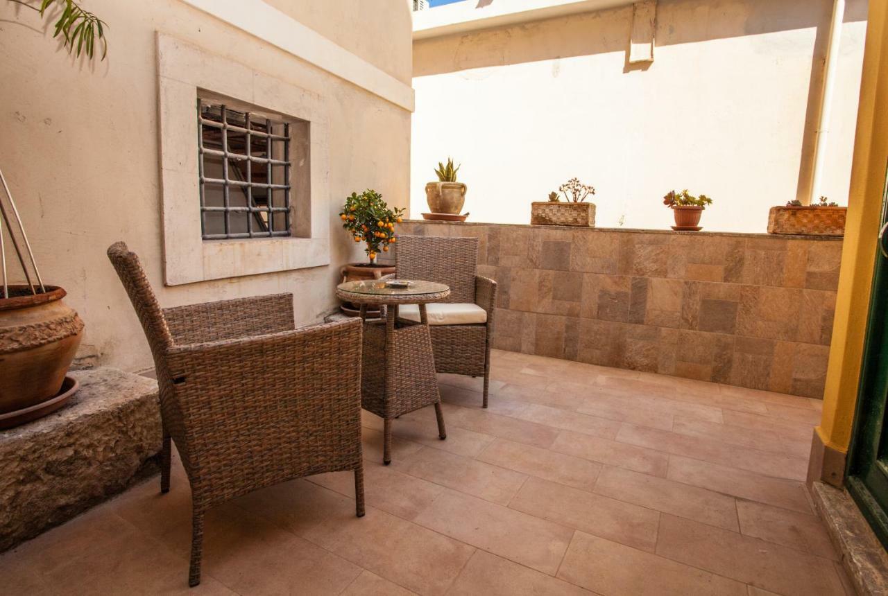 Casa Rosaria Lägenhet Taormina Exteriör bild